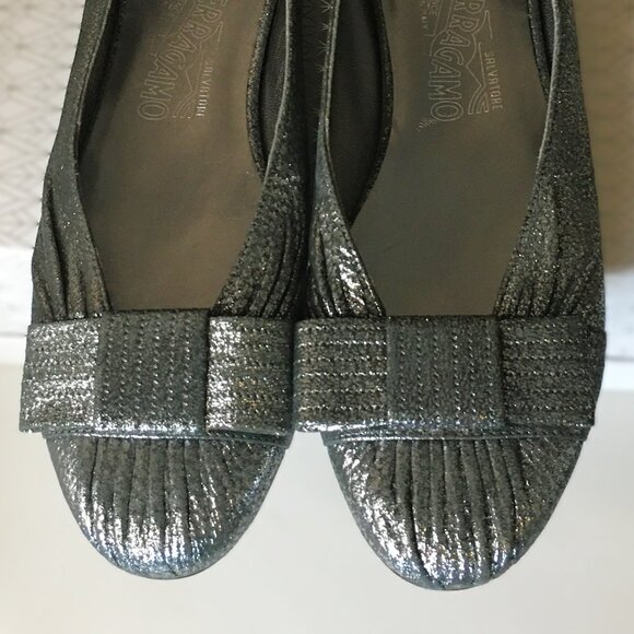 SALVATORE FERRAGAMO Metallic "Regale' Ballet Flats - NWOB ✧･ﾟ: *✧･ﾟ:* - Picture 5 of 13